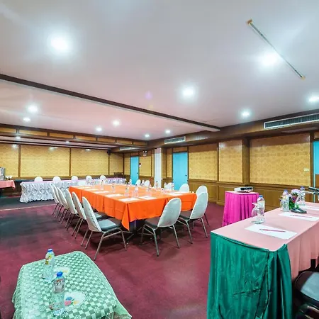 Gulf Siam & โรงแรม 4*