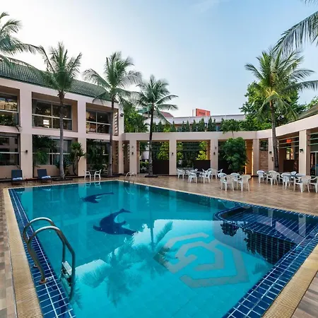 โรงแรม Gulf Siam &