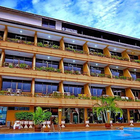 Suppamitr โรงแรม