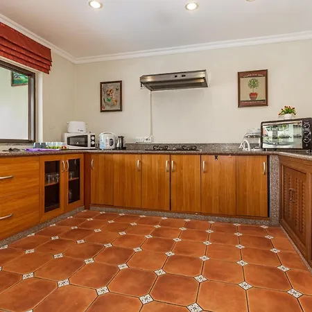 Viewbor - House Walking Street 4 Bedrooms Villa *