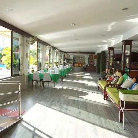 Suppamitr โรงแรม Pattaya