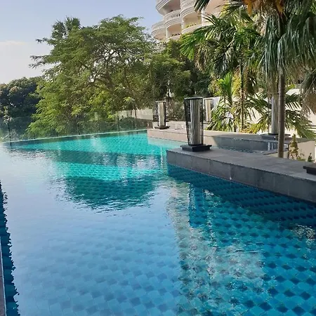 Wong Amat Tower โรงแรม