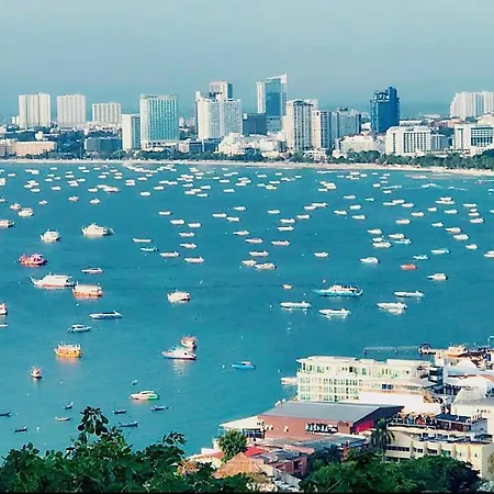 Apartment The Peak Towers Pattaya