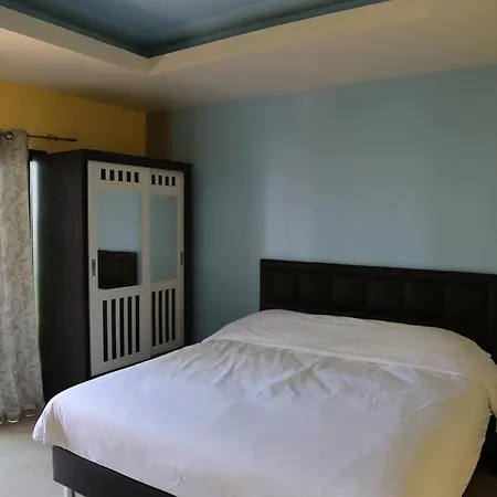 Hotel Blue Connection 3*