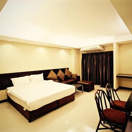 โรงแรม Kkinn South 2*