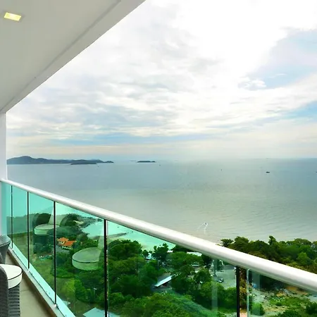 Cosy Beach View Condo-Resort Apartment Pattaya