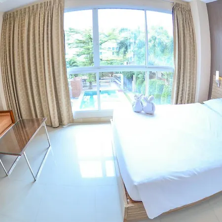 Hotel Tamnak 11br With Privater Pool 3*