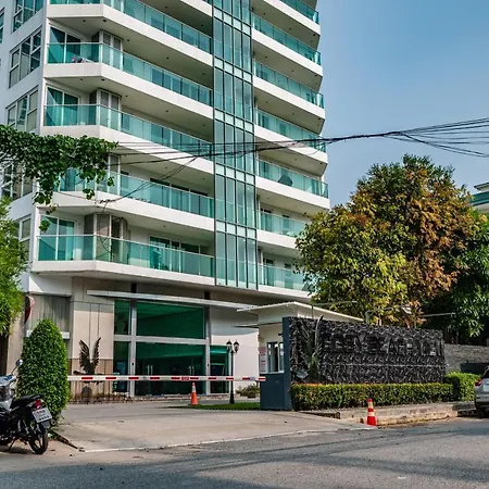 Cosy Beach View Condo-Resort * Pattaya