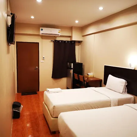 Kkinn South โรงแรม 2*