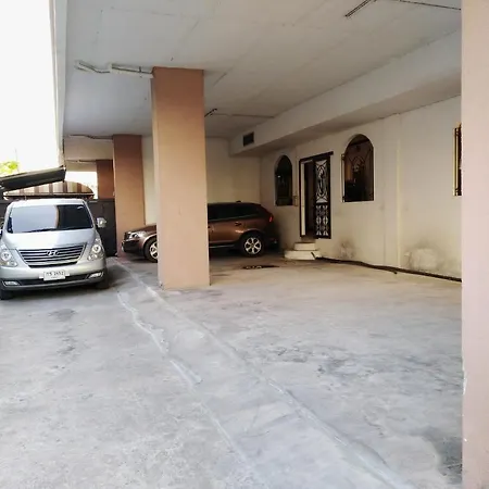 อพาร์ตโฮเทล Malibu City Place *