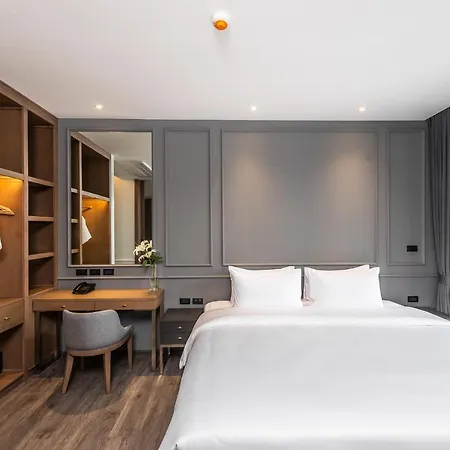 โรงแรม One Patio - Sha Extra Pattaya