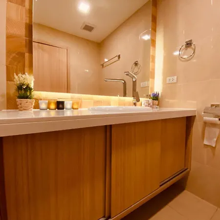 Thaihomes City Garden Tower