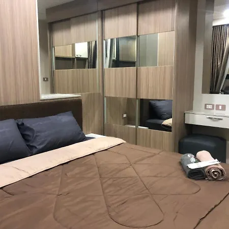 Dusit Grand View อพาร์ทเม้น *