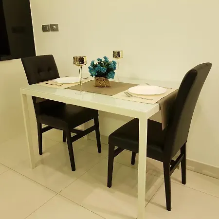โรงแรม Wong Amat Tower 5*