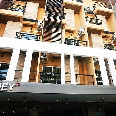 โรงแรม Honey