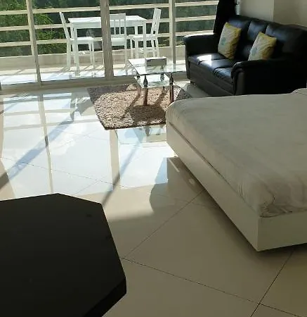 โรงแรม Vtsix At View Talay 6 Pattaya