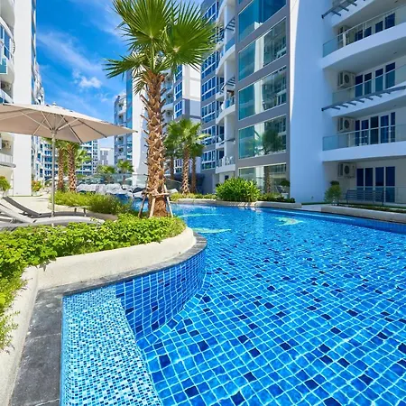 อพาร์ทเม้น Grand Avenue By Tech Pattaya