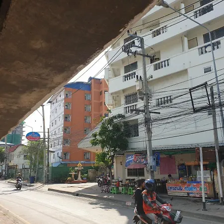 โรงแรม Naza Orchid Pattaya