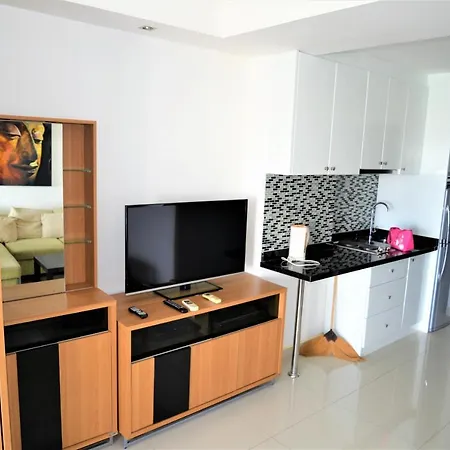 Plaza Condotel Large Sukhumvit *