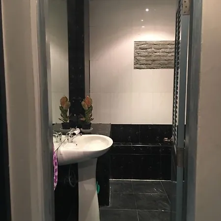 3 Bedrooms Private House In Thappraya บ้านพัก Pattaya