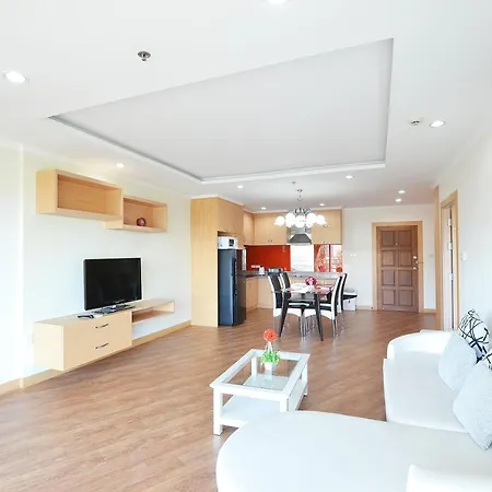 Apartment Top Floor Beachfront Dream *