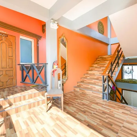 โรงแรม Oyo 549 Maesri Pattaya