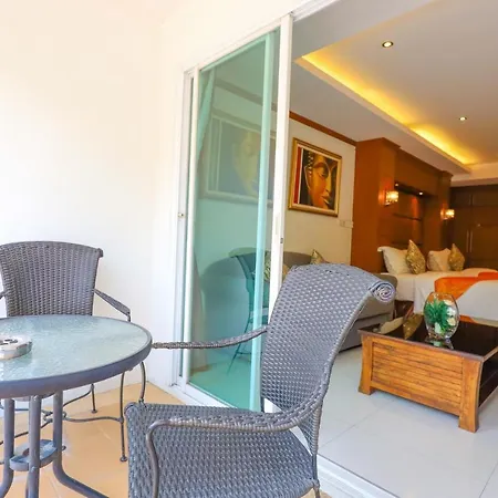 Tara Court 3* Pattaya