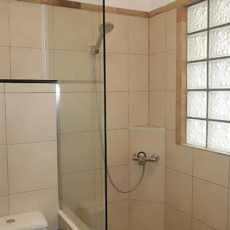 Thepthip Ocean View Apartment