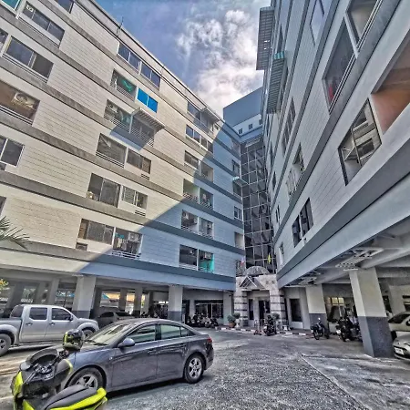 Apartment Hagone Condotel - Pool, Near & Steps To Weekend Market