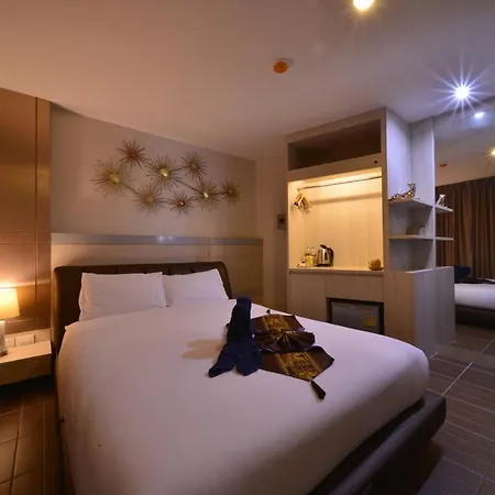 Hotel Sureena 2*