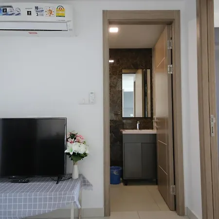อพาร์ตโฮเทล Arcadia Waters Pattaya
