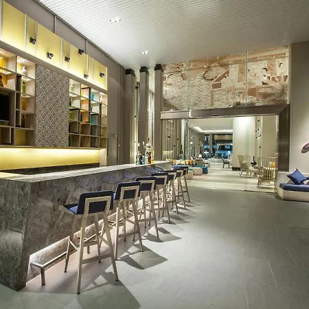 Mercure Ocean Hotel