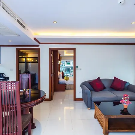 Tara Court โรงแรม Pattaya