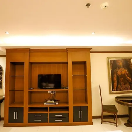 โรงแรม Tara Court Pattaya