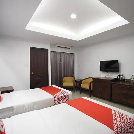 โอโย 898 โสตา เรสซิเดนซ์ โรงแรม