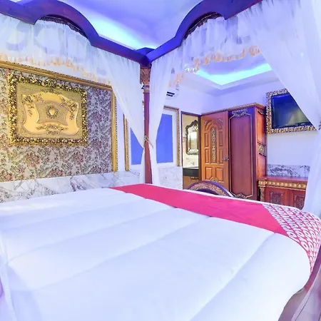 Oyo 549 Maesri โรงแรม