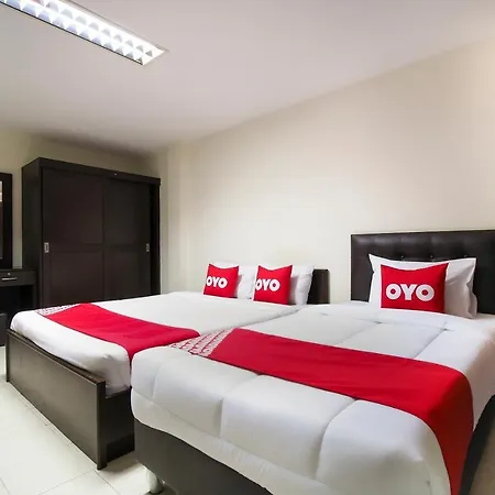 Hotel Oyo 850 2*
