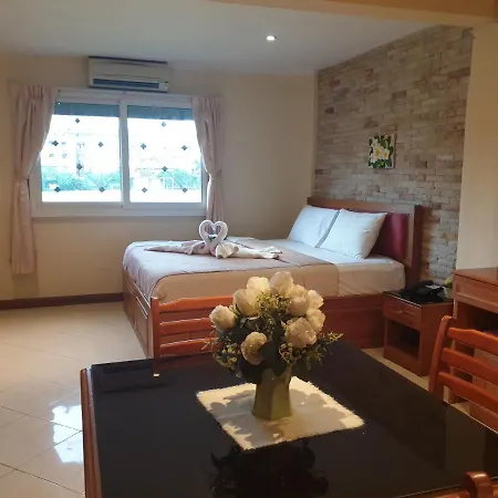 Chaiyapoon Guest house Pattaya