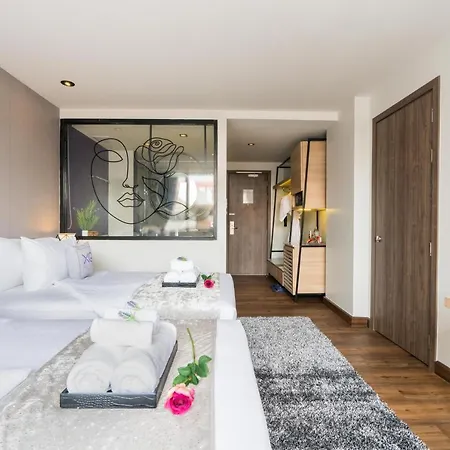 โรงแรม Xq 4*