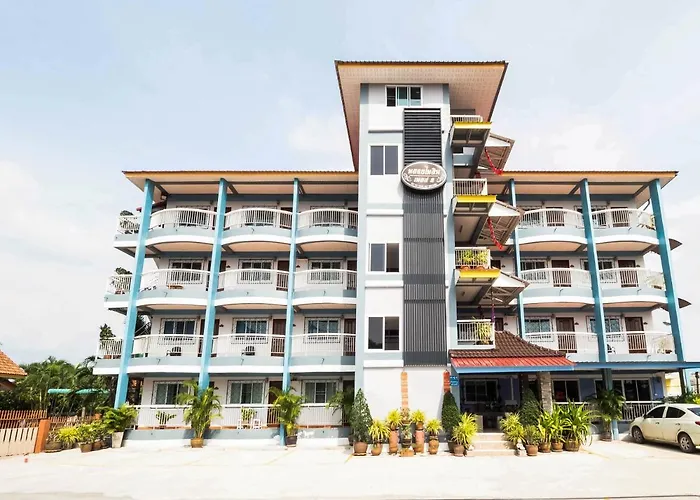 Oyo 1157 Ploy Pailin Place