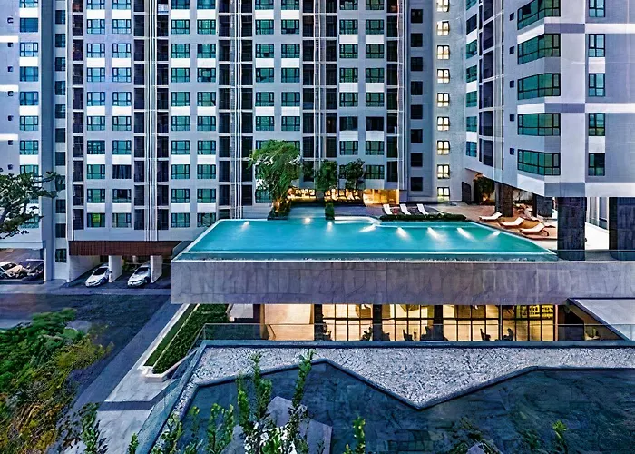 The Base Central Pattaya