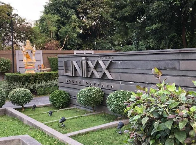 Unixx Condo Pattaya Near Walking Street