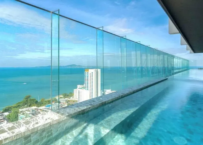 Luxury Suite With Sea View.