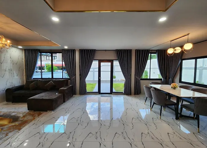 Tawan House