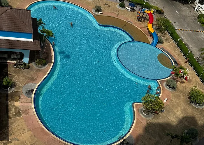 Mina View Condo 1