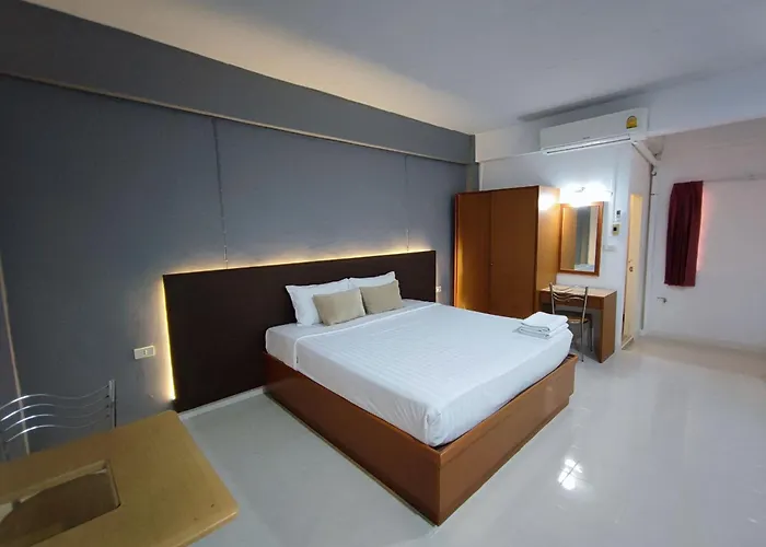 Smile Court Pattaya By Mike Group