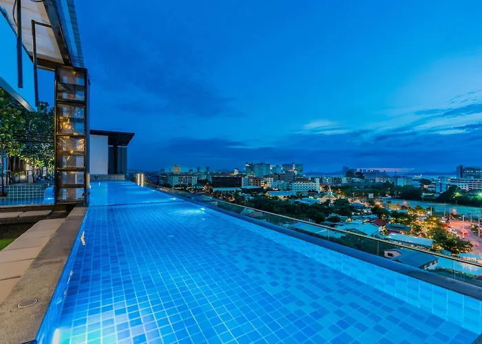 T Pattaya Hotel By Pcl
