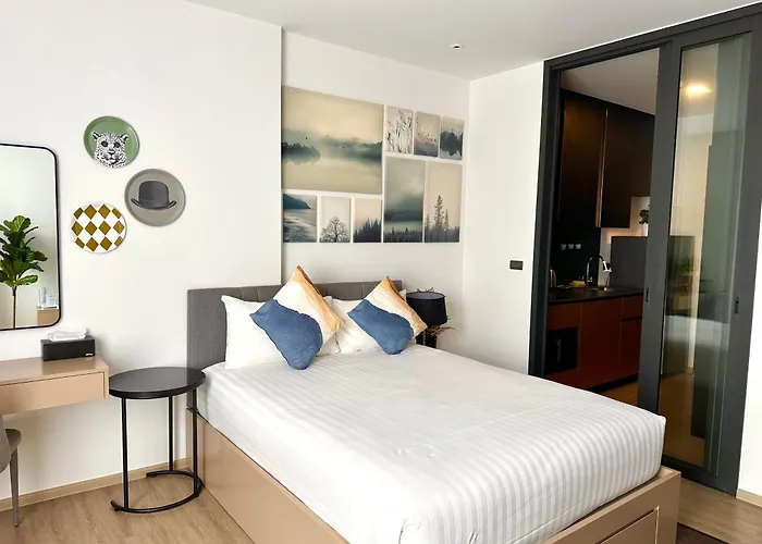 The Edge Central Pattaya By Pattaya Holiday