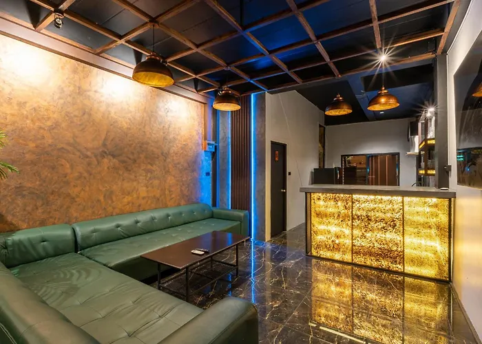 The Jungle Villa Khophai Pattaya Center 5 Bedroom