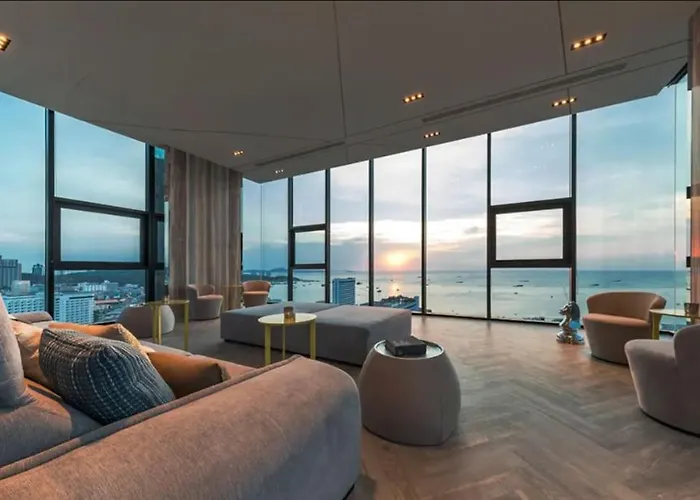 2 Bed Room At Central Pattaya - Great Infinity Pool